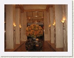 Entry to Waldorf Astoria * 2592 x 1944 * (1.93MB)